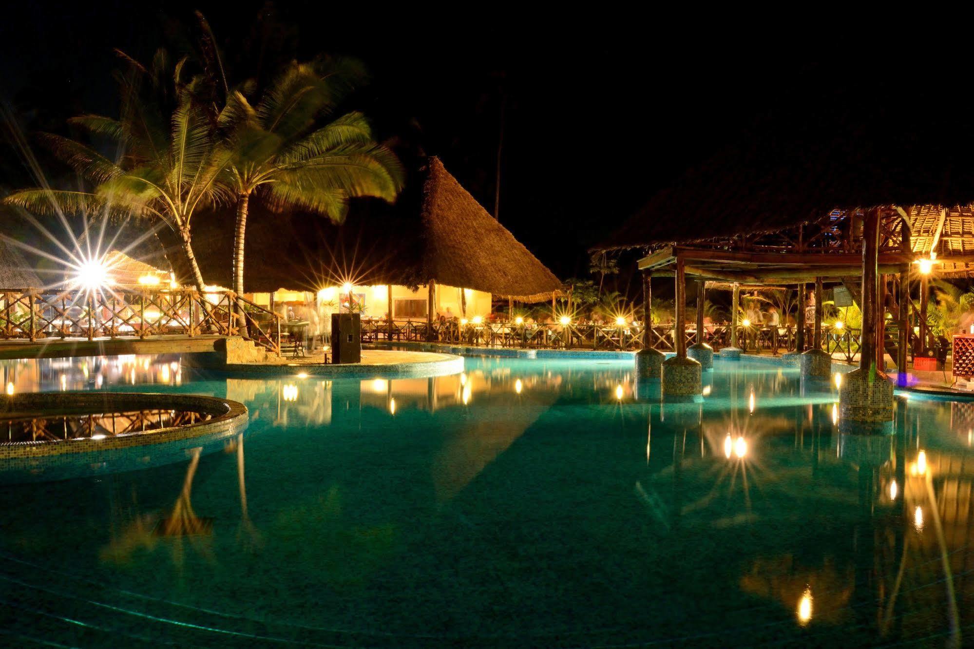 Ocean Paradise Resort & Spa Pwani Mchangani Dış mekan fotoğraf